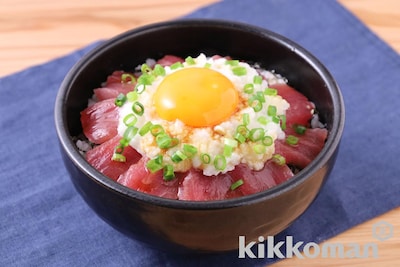 まぐろのやまかけ丼（いつでも新鮮　国産しょうゆ使用）