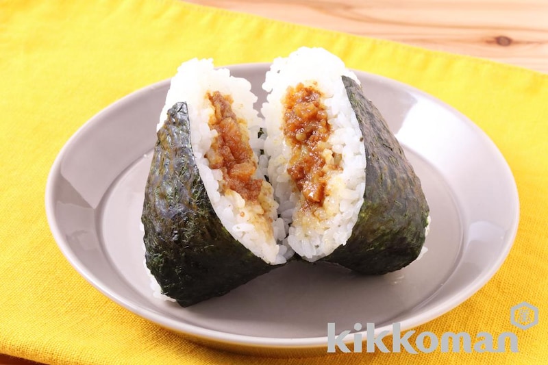 「おにぎリッチ チャーシュー味」のおにぎり