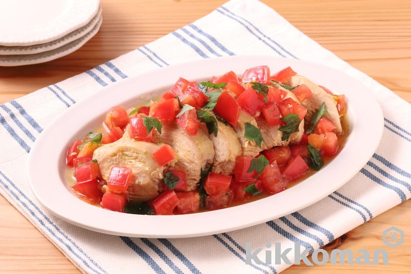 レンジで簡単!しぼ生漬け鶏チャーシュー 青じそトマトソース