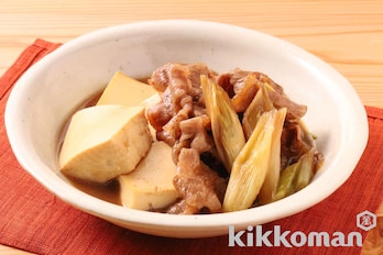 肉豆腐（丸大豆しょうゆまろうま仕立て使用）