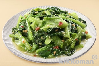 青菜とレタスのシャキッと炒め【1/2日分の野菜使用】（うちのごはん使用）