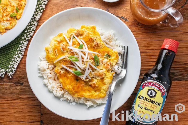 チキンエッグフーヤング(CHICKEN EGG FOO YOUNG)【海外発のキッコーマンレシピ】