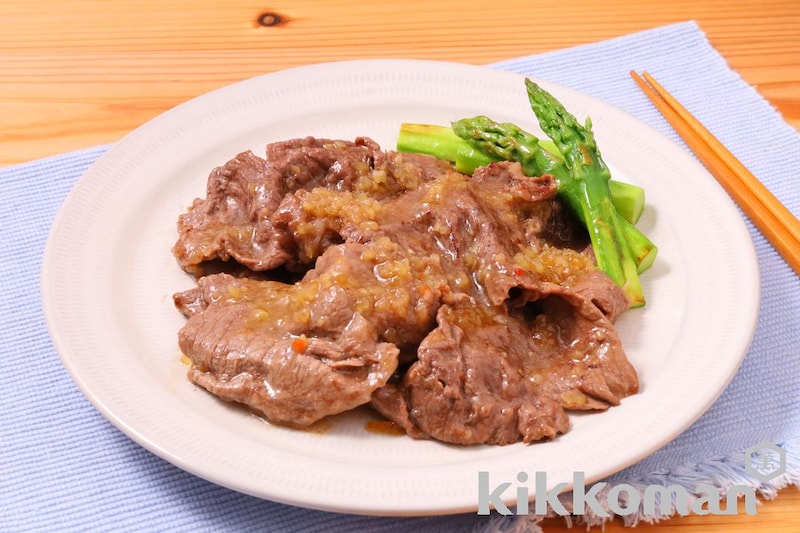 薄切り肉でカットステーキ風(かけるたまねぎ コクうまガーリック使用)