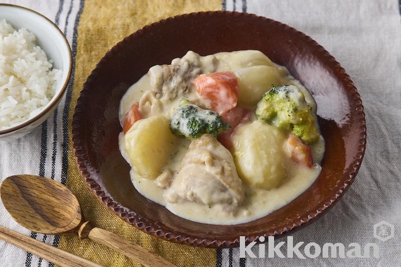 チキンのしょうゆクリーム煮