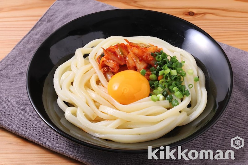 キムチ釜玉うどん(うどんがうまいだししょうゆ使用)