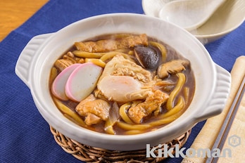 名古屋風みそ煮込みうどん