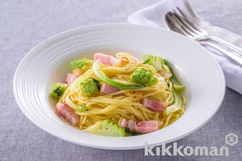 ロマネスコとベーコンの和風ペペロンチーノ