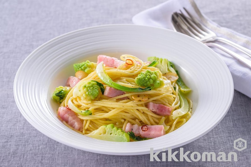 ロマネスコとベーコンの和風ペペロンチーノ