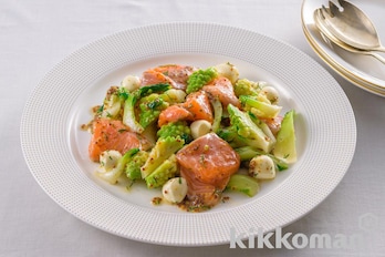 ロマネスコとサーモンのマスタードマリネ