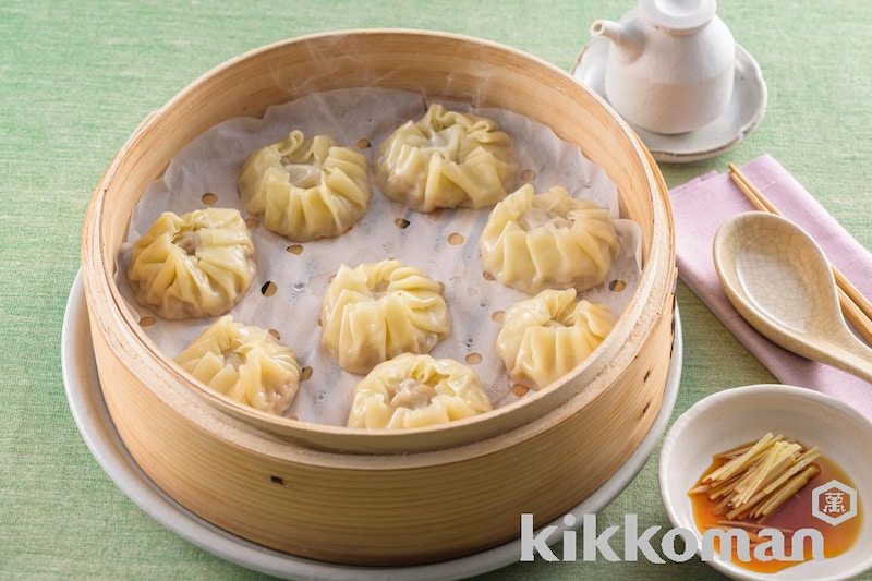 ジューシー小籠包【餃子の皮で簡単に包める!】