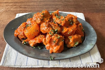 鶏とじゃがいものケチャマヨ炒め（山本ゆりさん）