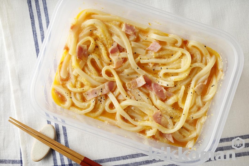 シャカシャカ和風カルボナーラうどん