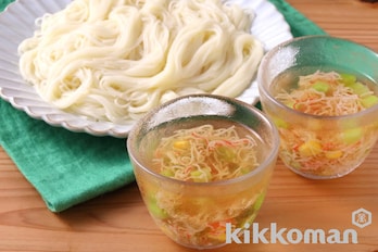 かにかまと野菜のひんやり白だしそうめん