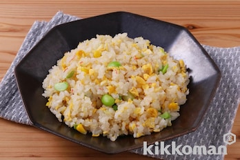 白だし香るかにかまチャーハン