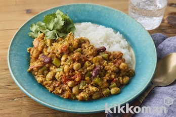 豆たっぷり簡単キーマカレー