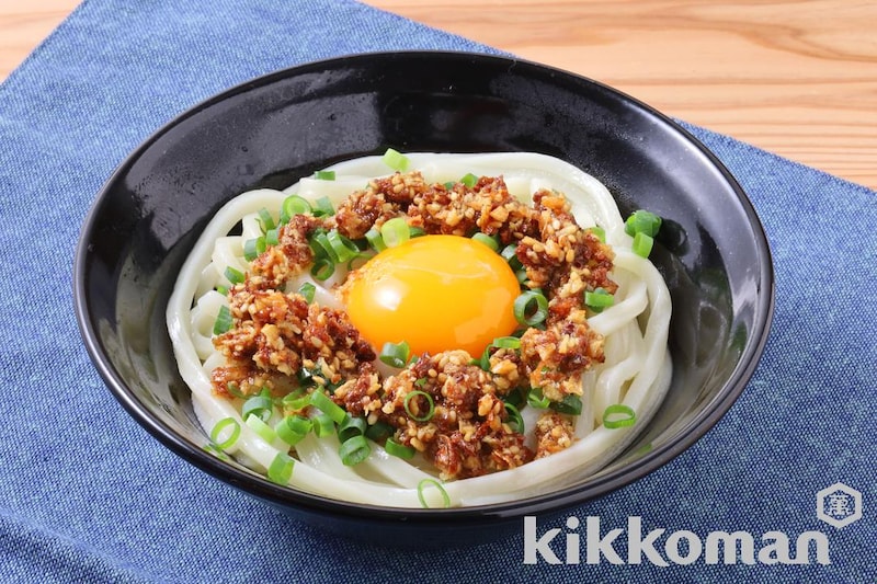 サクサクしょうゆで食べる!釜玉うどん