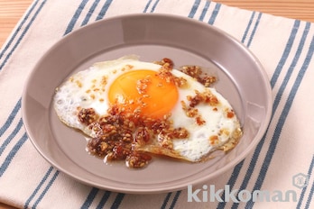 目玉焼き　サクサクしょうゆのせ