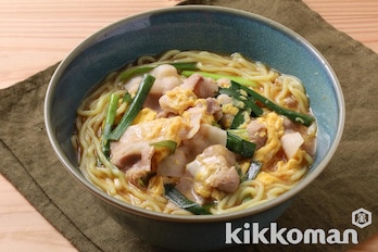 酸辣湯麺（芯からぽっと 酸辣湯使用）