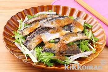 さんまの竜田揚げ（かけるたまねぎ　香味しょうゆ使用）
