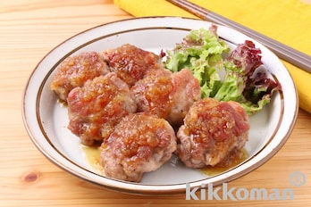 カリカリ豚こま団子（かけるたまねぎ 香味しょうゆ使用）