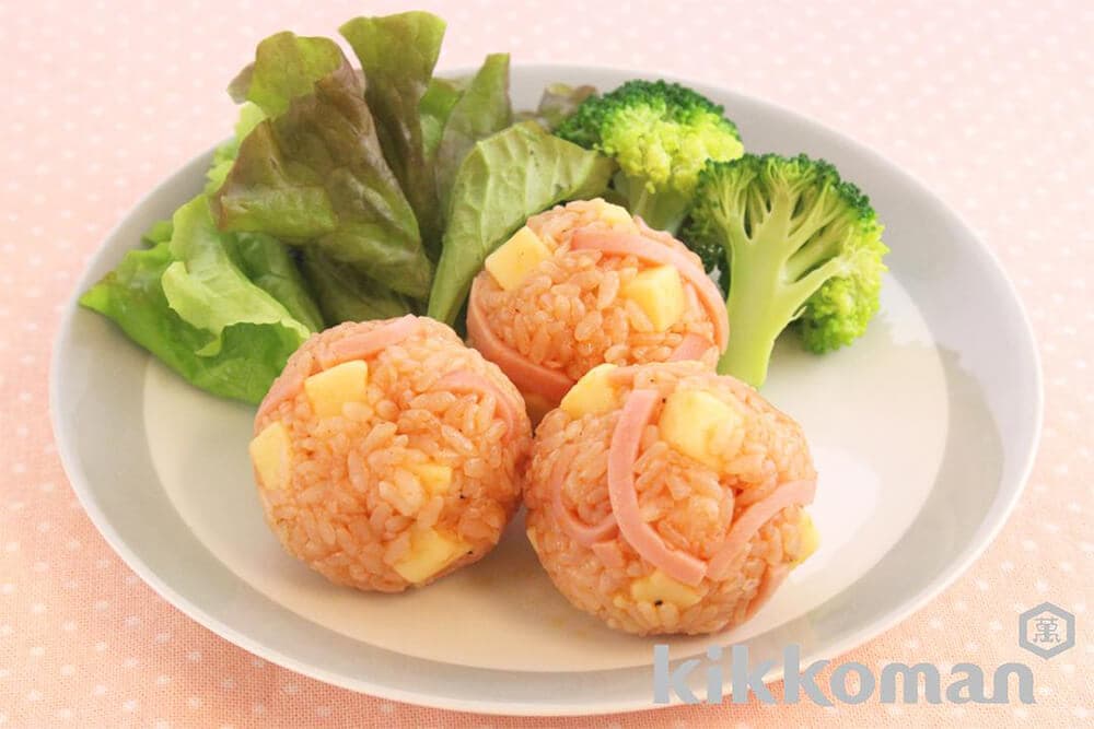 ケチャップライスおにぎり