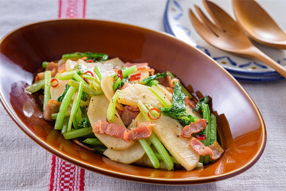 かぶとベーコンのペペロン炒め