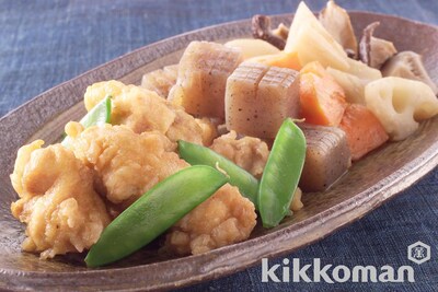 写真:から揚げ鶏の五目煮