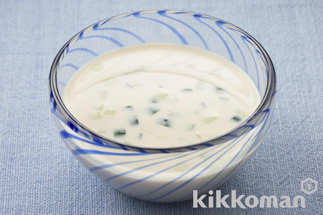 写真：きゅうりと豆乳のスープ