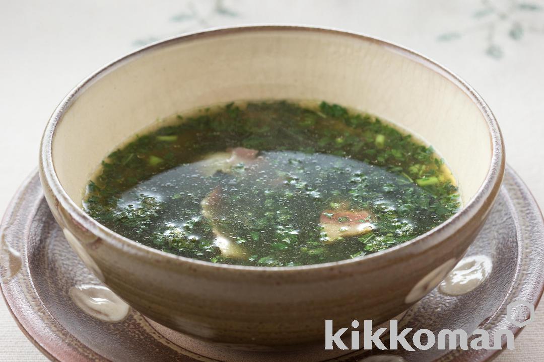 写真：モロヘイヤのスープ