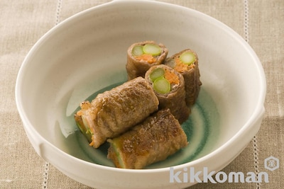 写真:牛肉のアスパラ巻き