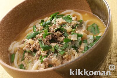 写真:担々麺風ピリ辛うどん