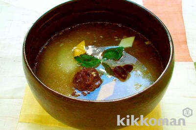 写真:トックック(韓国風雑煮)