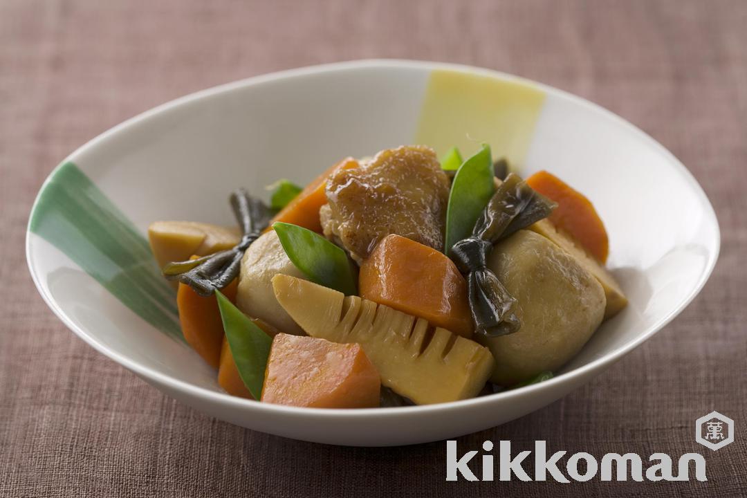 Photo: Japanese-Style Simmered Chicken and Vegetables (Nishime)