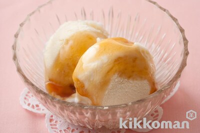 写真:豆乳アイスのみたらしソースがけ