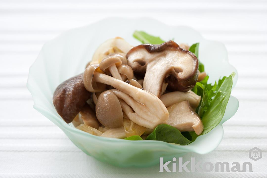 Photo: Marinated Mushrooms Salad