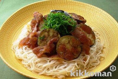 写真:カリカリ豚となすのおろしそうめん