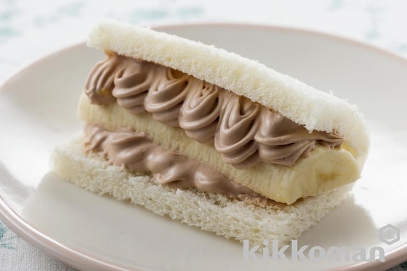 チョコバナナロールのレシピ つくり方 キッコーマン ホームクッキング