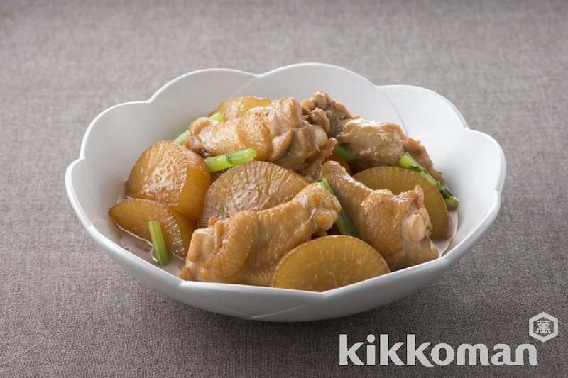 鶏手羽と大根のこく旨煮【フライパンで簡単・人気の甘辛味】