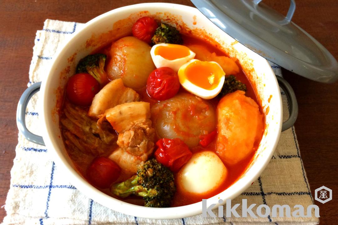 写真：豚肉と丸ごと野菜、半熟卵のポトフ（山本ゆりさん）