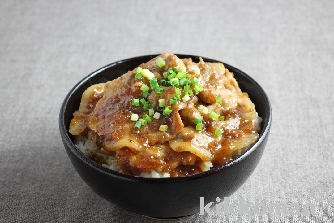 超生姜焼き丼