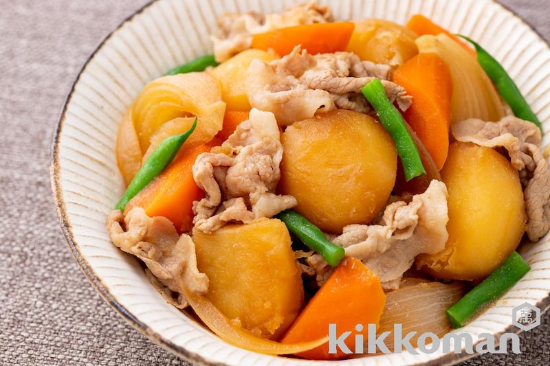 コクうま肉じゃが【調味料黄金比&彩り良し】