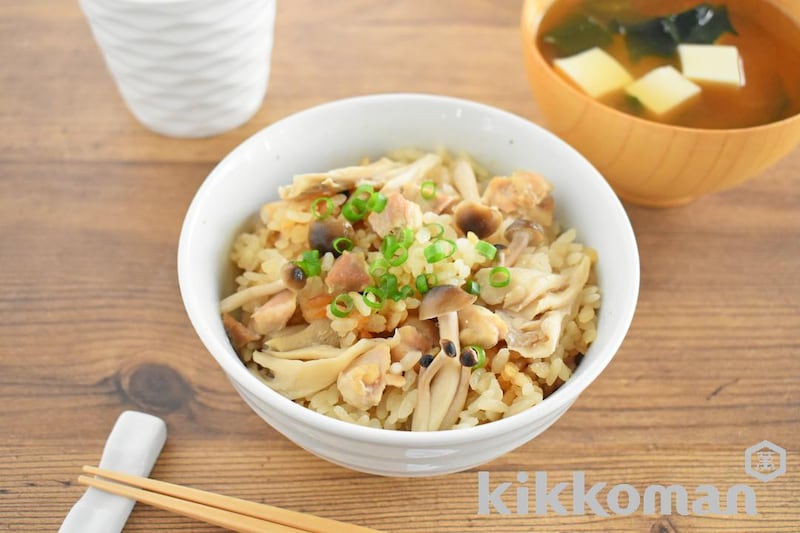 味付けはだししょうゆだけ 鶏ときのこのだしごはんのレシピ つくり方 キッコーマン ホームクッキング