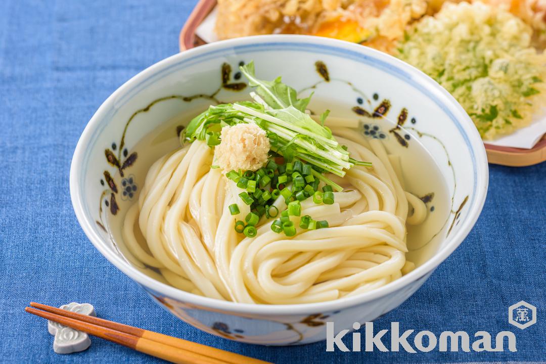 暑い日に食べたい一杯！冷たい白だしうどん