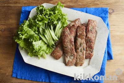 写真:下味冷凍で簡単!自家製和風ソーセージ(タサン志麻さん)