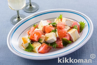 写真:豆腐の和風カプレーゼ風サラダ