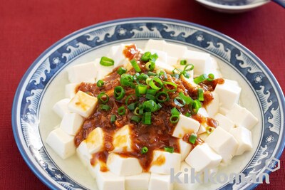 写真:旨辛豆腐(具麺アレンジ)