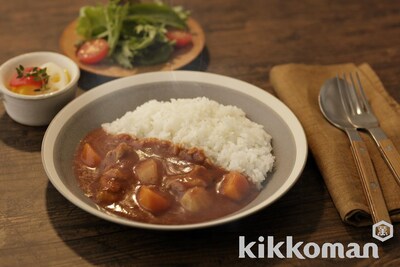 写真:トマトカレー(食塩無添加トマトジュース使用)