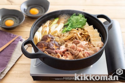 写真:ごぼうが香る!豚すき焼き(わが家はすき焼屋さん使用)