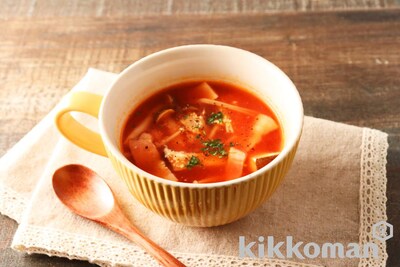 写真:電子レンジで簡単!ケチャップでお手軽トマトスープ