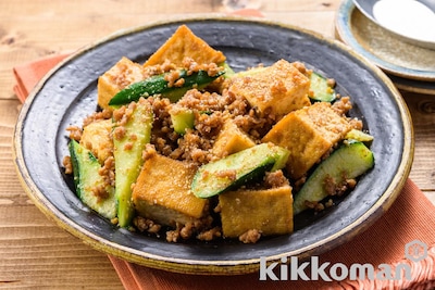 写真:きゅうりと厚揚げの中華風肉みそ炒め
